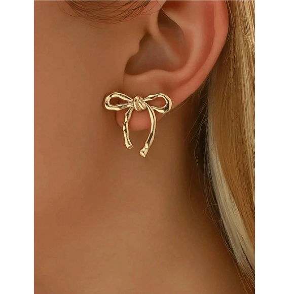 Yellow Gold Color Bow Earrings - Picture 2 of 5